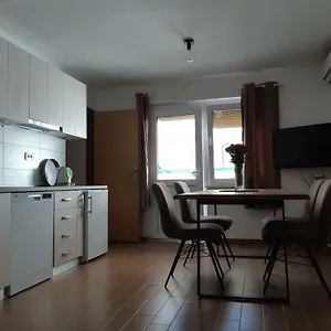 Nada Apartman