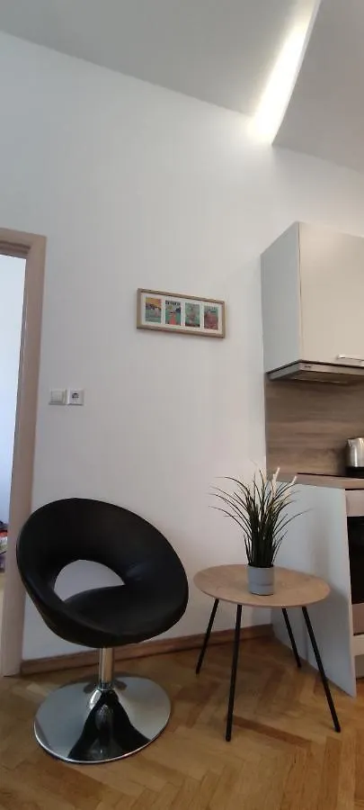 Apartment Milani With Private Garage Croatia
